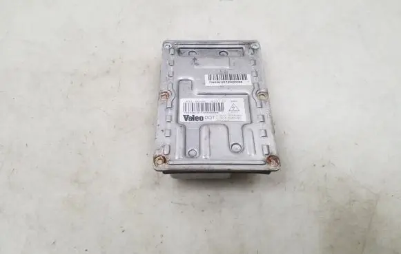 Citroen C5 Xenon control unit/module 89030461