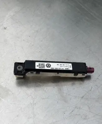 Volkswagen Golf VII Aerial antenna amplifier 920286353 5G6035577A