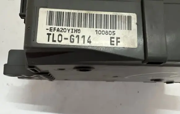 Honda Accord Fuse box set TL0G114 100605