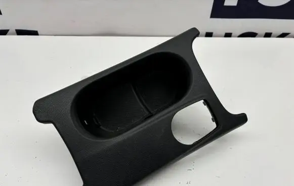 Mercedes-Benz GLA W156 X156 Cup holder A1766801710