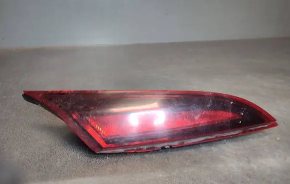 Opel Insignia A Tailgate rear/tail lights 21080103