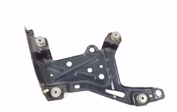 Porsche Cayenne (92A) Headlight/headlamp mounting bracket 7P5821260