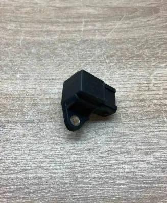 BMW 5 E39 Intake air temperature sensor 2244674