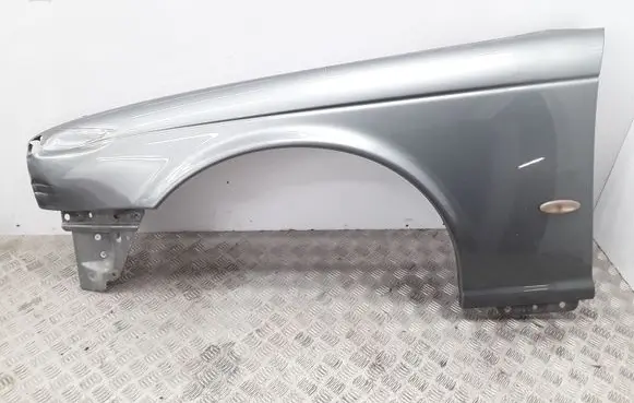 Jaguar XJ X350 Fender