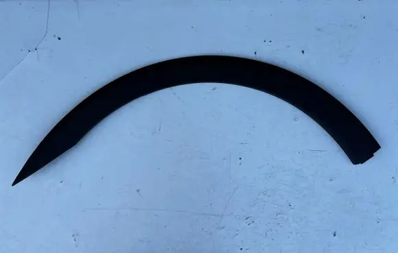 Porsche Taycan 9J1 Front arch trim 9J0853717B