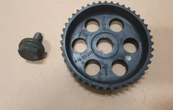 Volkswagen Corrado Camshaft pulley/ VANOS 027109111G
