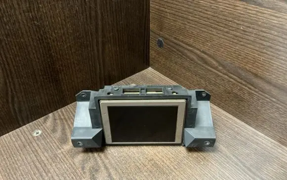 Renault Laguna I Screen/display/small screen 7700423381 7700422248