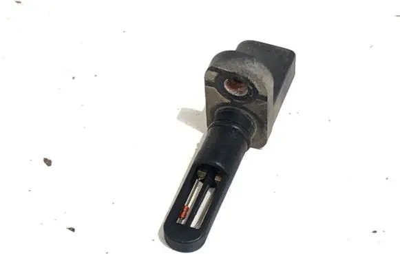 Audi A3 S3 8P Mass air flow meter 06B905379A