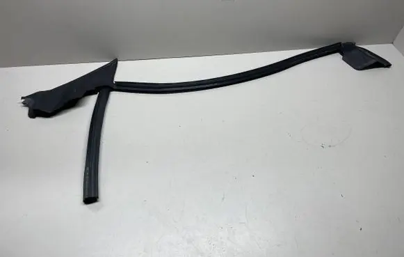 Mercedes-Benz E W238 Rubber seal front coupe door A2387205001