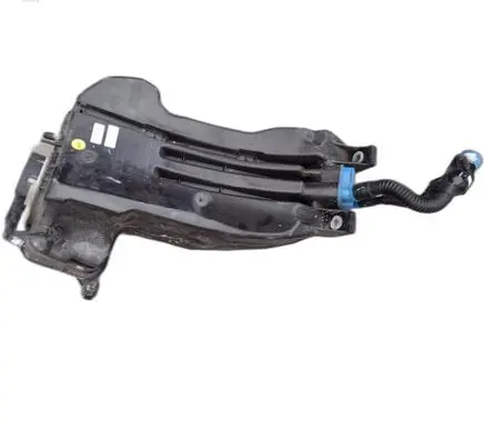 Audi Q7 4M Fuel tank 