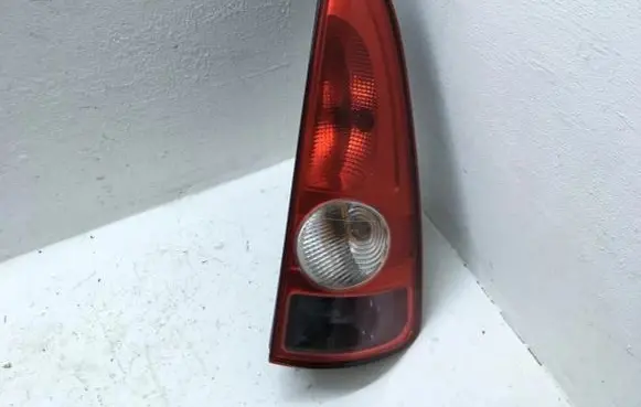 Renault Espace - Grand espace IV Rear/tail lights 8200027152