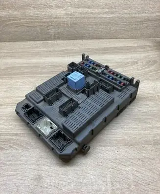 Citroen C5 Central body control module 9646226880