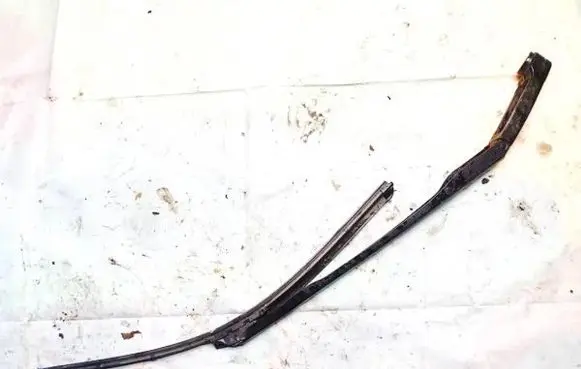 Honda Civic Front wiper blade arm