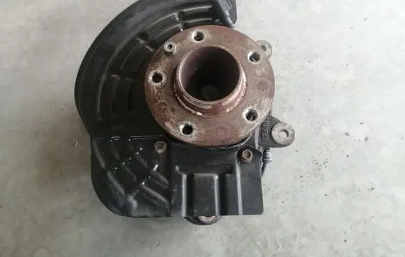 Fiat 500X Rear wheel hub