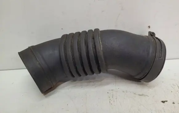 Mazda 626 Air intake duct part FE6E13221