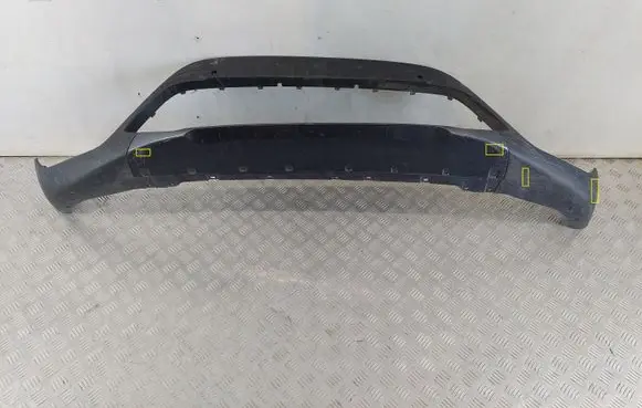 Front bumper lip