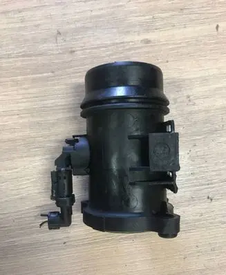 BMW 5 F10 F11 Mass air flow meter 8528527