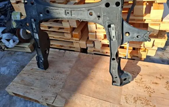 Mercedes-Benz B W245 Front subframe 