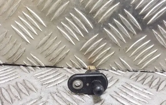 Subaru Legacy Rear door sensor 