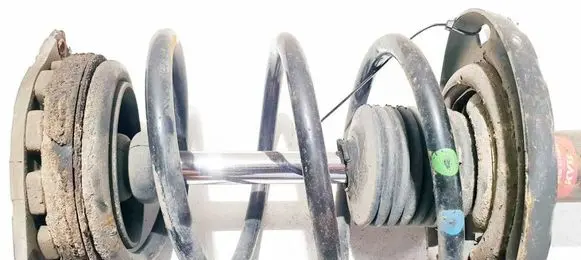Renault Megane III Front coil spring
