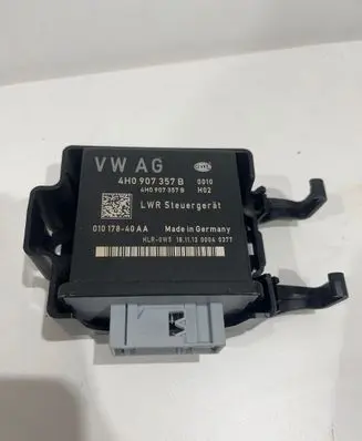 Audi A7 S7 4G Light module LCM 4H0907357B 01017840AA