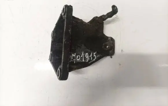 Audi A4 S4 B5 8D Engine mounting bracket 4b0199308