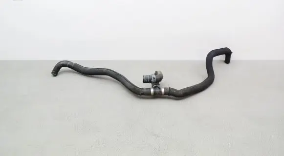 Audi A8 S8 D4 4H Engine coolant pipe/hose 4H1819674AE