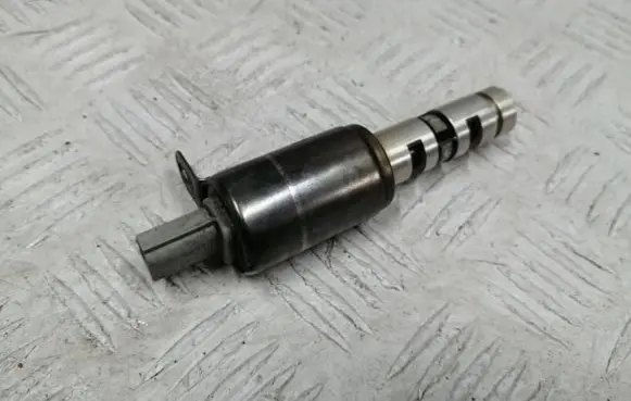 Renault Megane III Camshaft position sensor 642783 08193