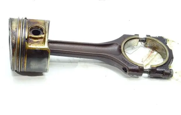 Ford Galaxy Piston with connecting rod AYL