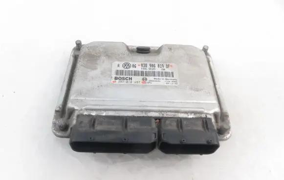 Volkswagen Golf IV Engine control unit/module 0281010497 038906019DF