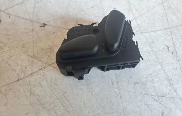 Honda Accord Seat control switch 2108213851