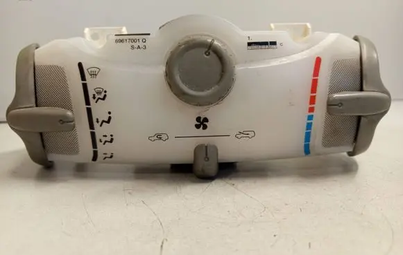 Citroen C1 Climate control unit P69610001A65SGF 559000H020