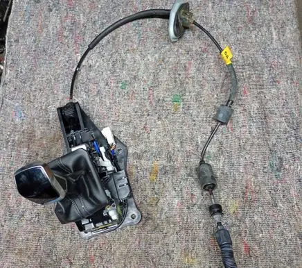 SsangYong Korando Gear shifter/selector P3670037000 3677037000