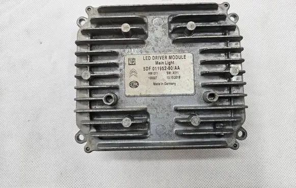 Citroen C5 Aircross Voltage converter/converter module SPEED5DF01195280 5DF01195280