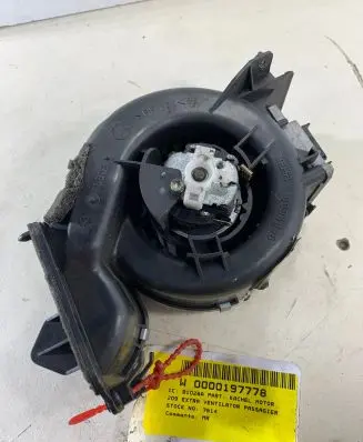 Mercedes-Benz C W203 Heater fan/blower A2038300308