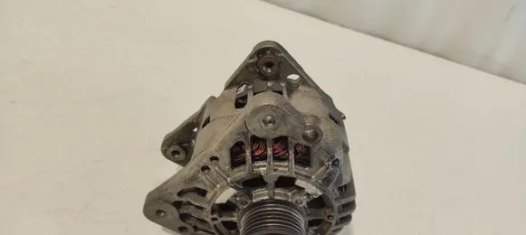 Volkswagen Fox Generator/alternator 03D903025H SG8B026 606032999