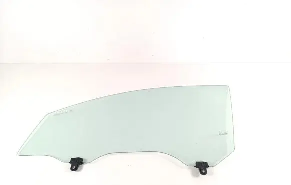 KIA Sportage Front door window glass four-door 82411-3U000