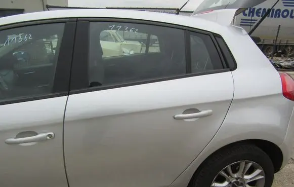 Fiat Bravo Rear door 