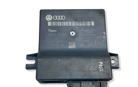 Audi A6 S6 C6 4F Gateway control module 4L0907468B 401324 4L0910468A