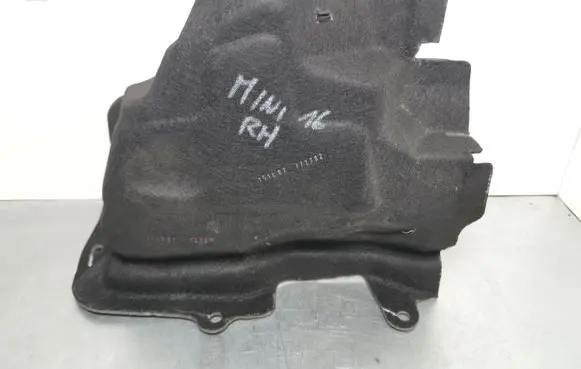 Mini Cooper Countryman R60 Other engine bay part 9803488