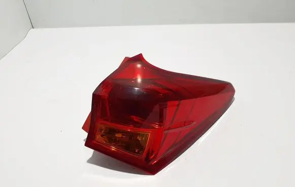 Toyota Auris E180 Rear/tail lights 8155102710