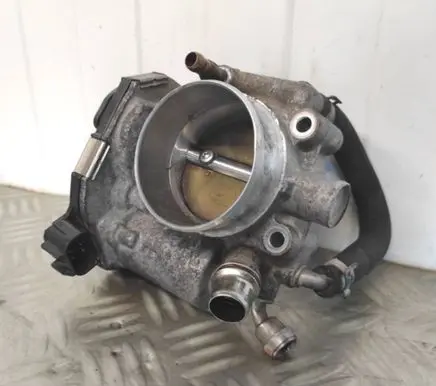Opel Insignia A Throttle body valve 55561495 0280750245