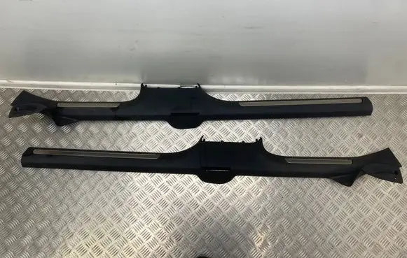 Volkswagen PASSAT B8 Front sill trim cover 3G0853372M 3G0853371M