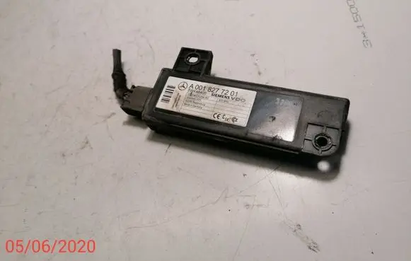 Mercedes-Benz GL X164 Tire pressure control unit A0018277201