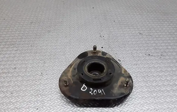 Toyota Avensis T250 Front upper strut mount 