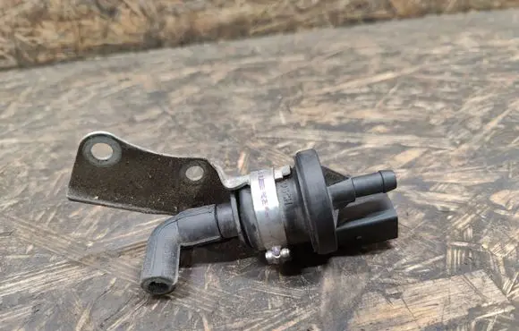 Mercedes-Benz A W168 Turbo solenoid valve
