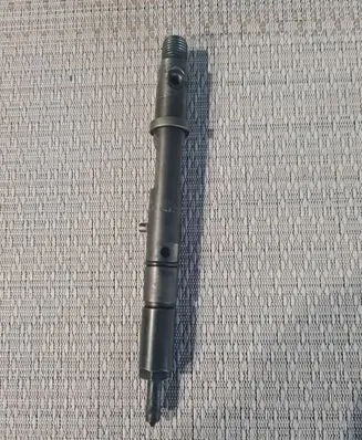 Audi A6 S6 C5 4B Fuel injector 059130201G