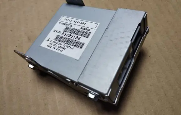 Honda Legend Other control units/modules 39113SJA003