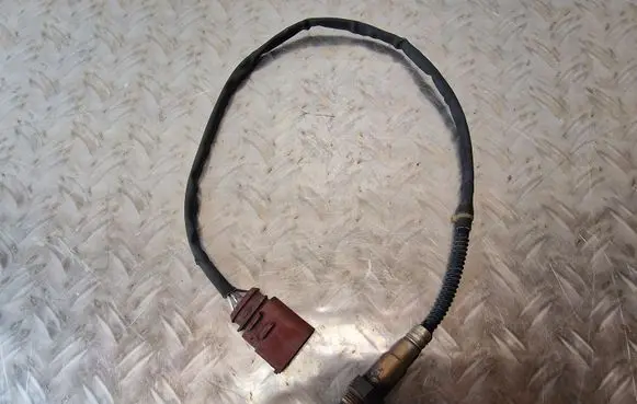 Audi A6 S6 C5 4B Lambda probe sensor 058906265C