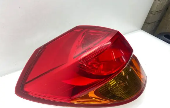 Subaru Outback Rear/tail lights